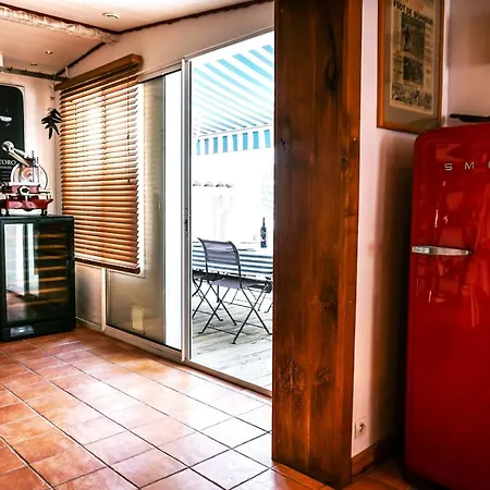 Apartment Downtown Very Heart Of Balcony & Patio Biarritz